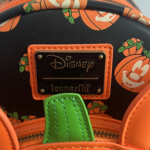 Glow in the Dark Mickey Pumpkin Loungefly - Picture 3 of 10